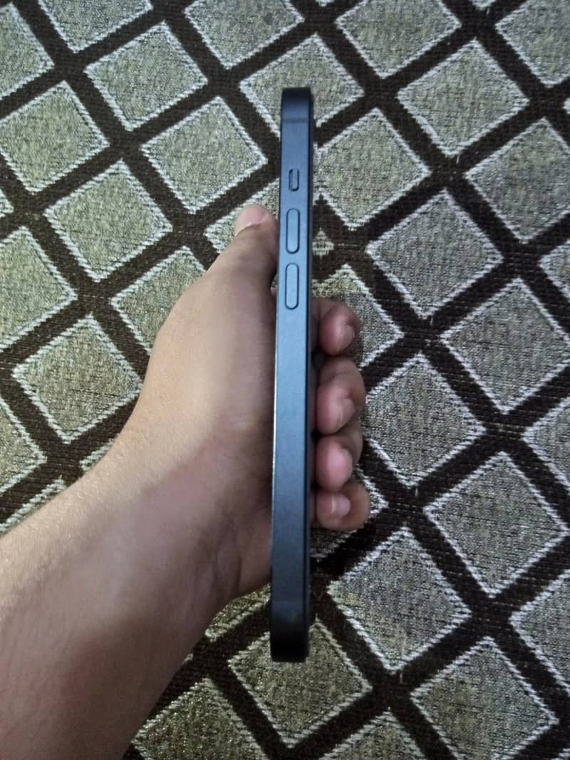 Apple iPhone 14 1