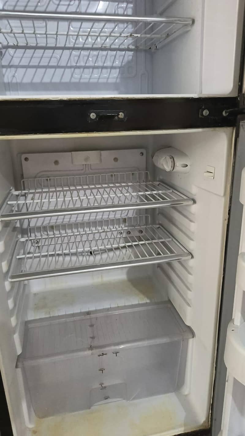 orient Refrigerator 1