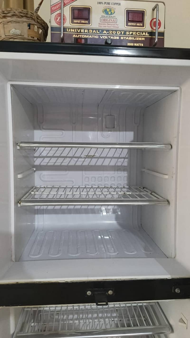 orient Refrigerator 3