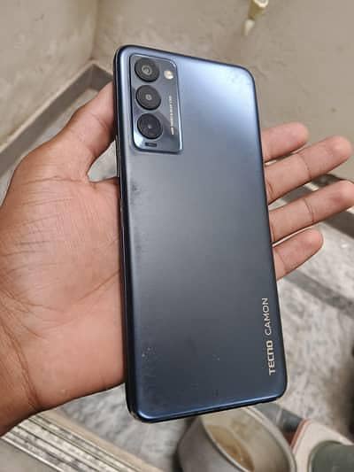Tecno Camon 18P 0