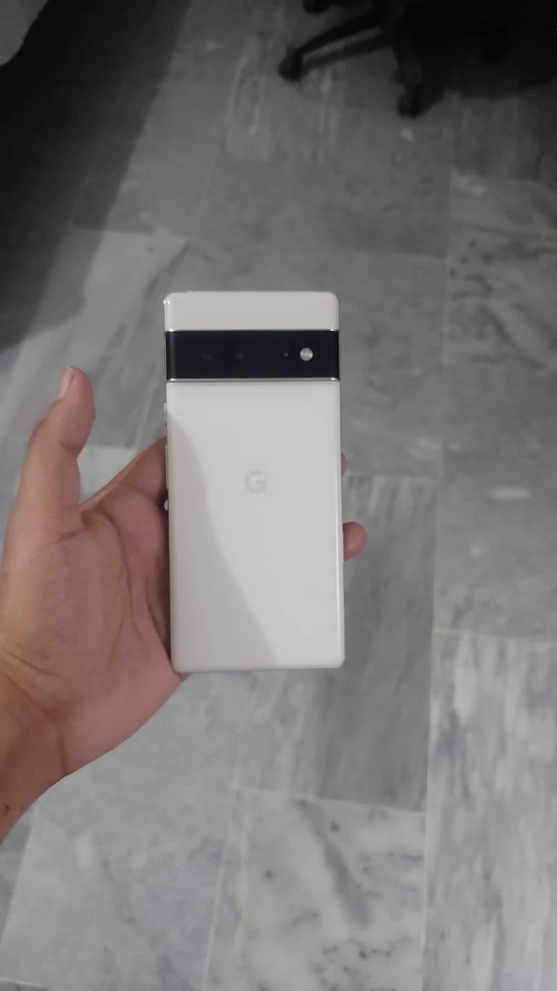 Google Pixel 6 Pro 2