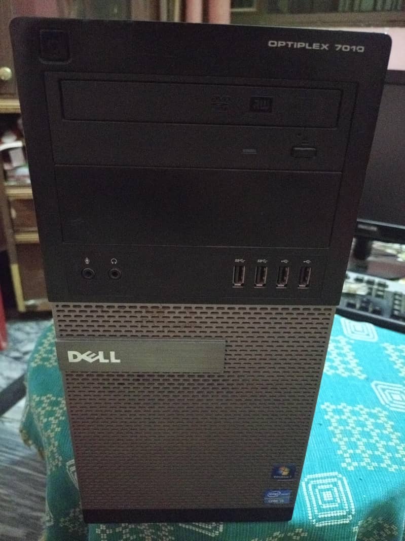 Intel i5 Optiplex 7010 0