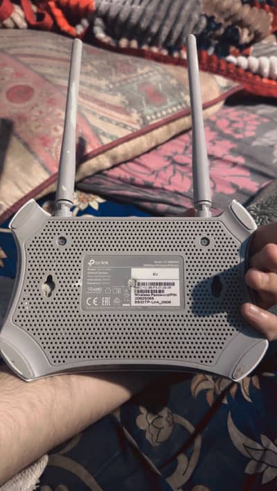 TP-LINK Router+30Ft Wire For Sale