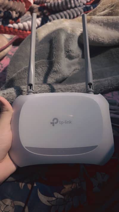 TP-LINK Router+30Ft Wire For Sale