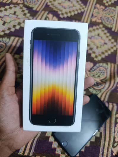 Apple iPhone SE