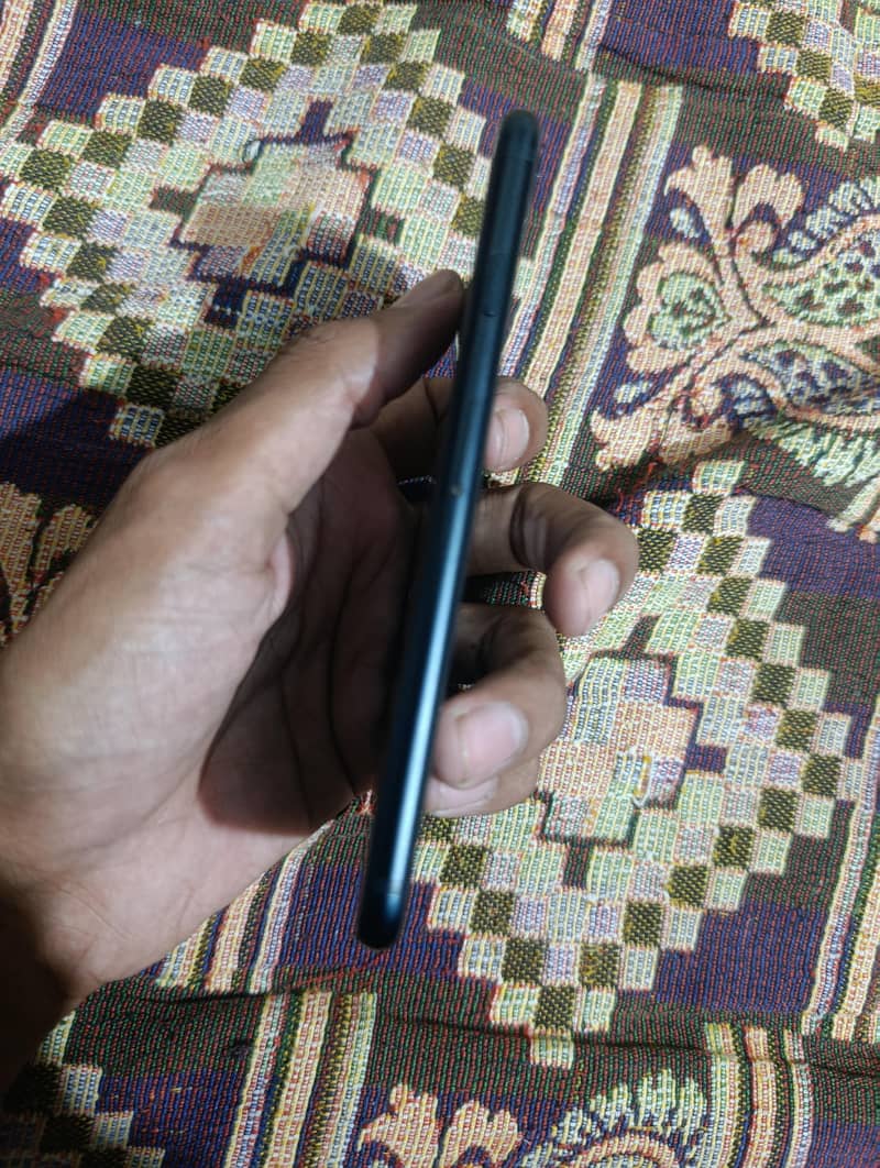 Apple iPhone SE 3