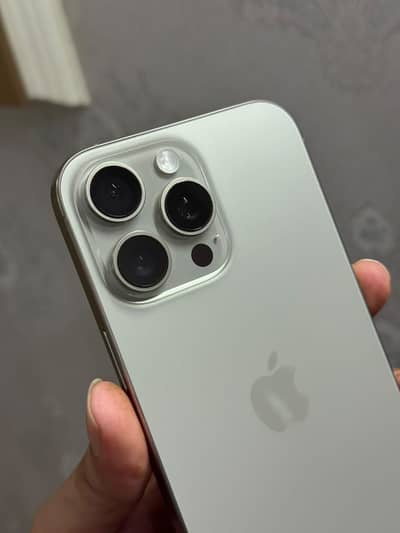 Apple iPhone 16 Pro Max ultra bypass