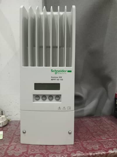 Schneider Solar Charge controller