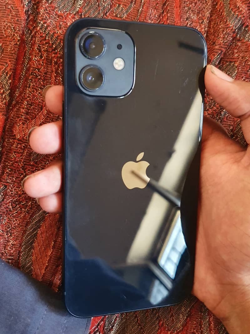 Apple iPhone 12 2