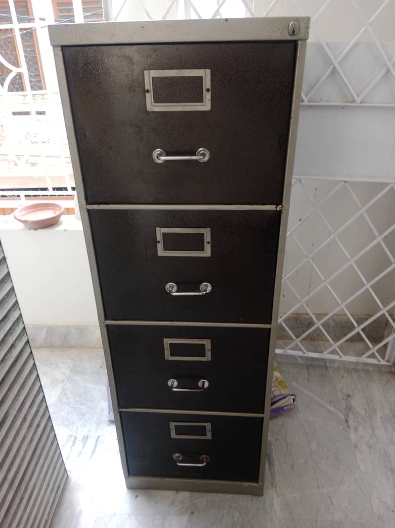 4 Drawer Safe 1