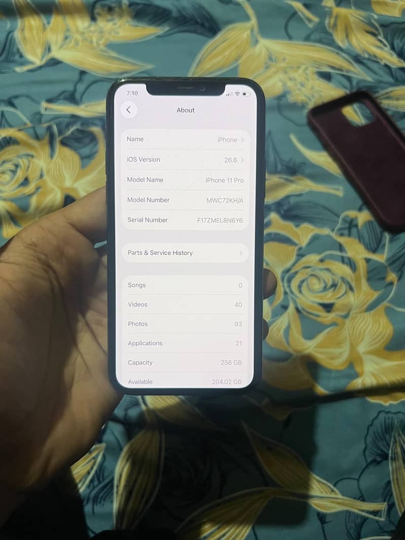 Apple iPhone 11 Pro (Sim Glitch) 8