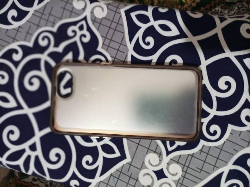OPPO A3s 4