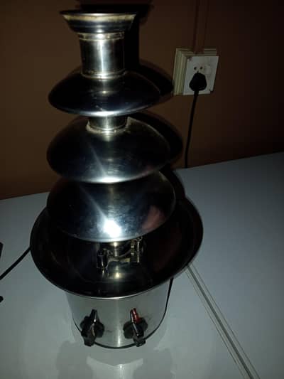 chocolate fountain