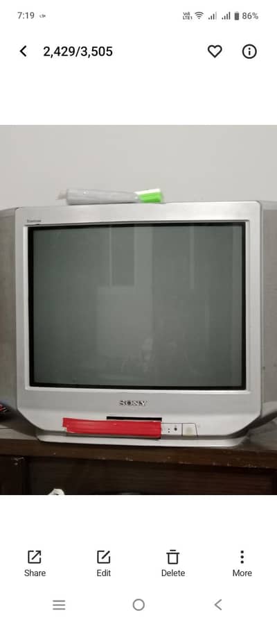 Sony Trinitron Color TV with Remote Control