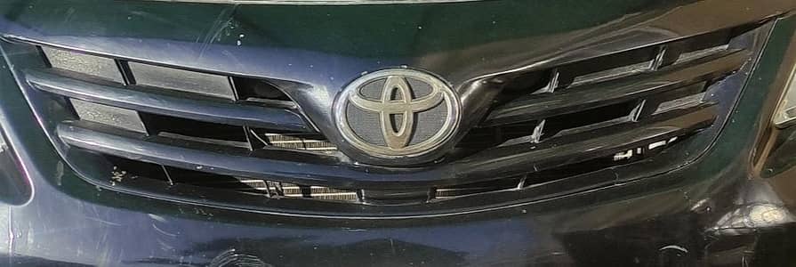 Toyota Corolla front grille
