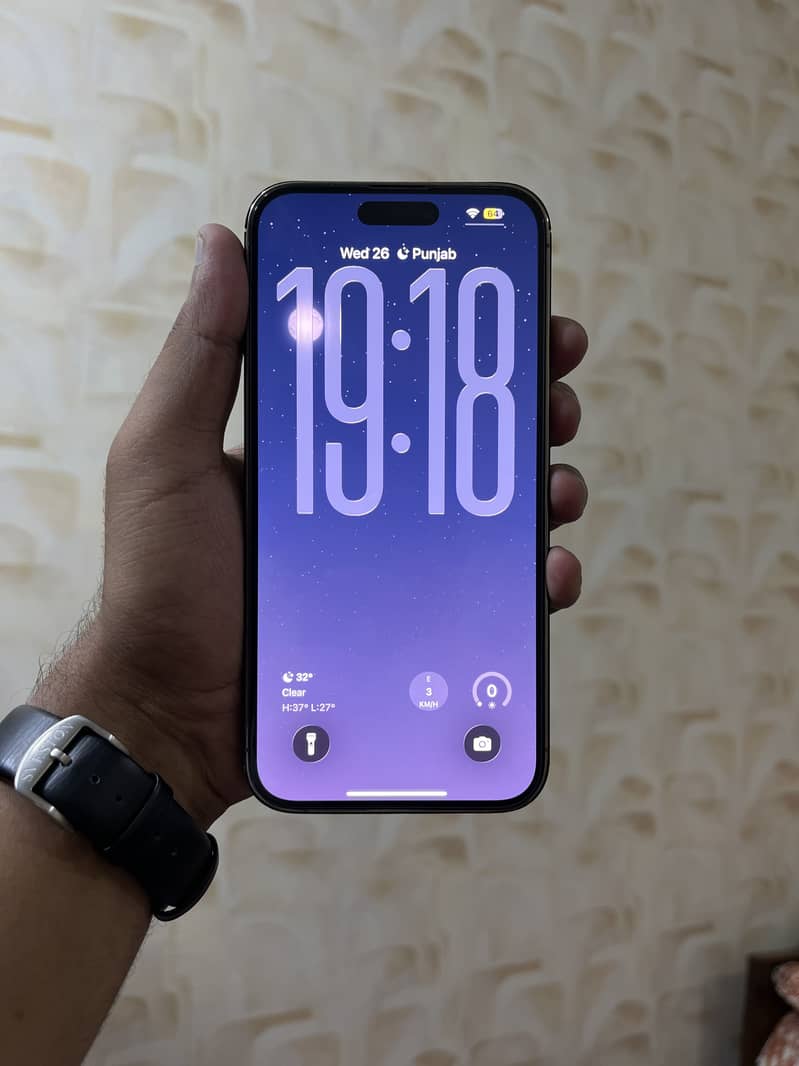 Apple iPhone 14 Pro Max 3