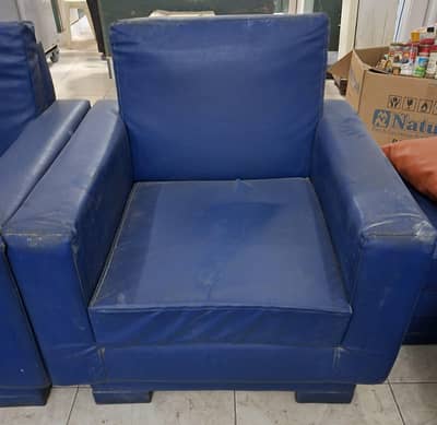 8 seater used sofa set