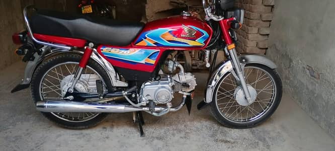 CD 70 Bike for sale complete documents 8 to 9 month use