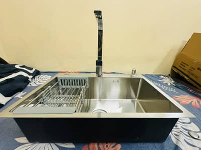 Stainless Steel Kitchen Sink