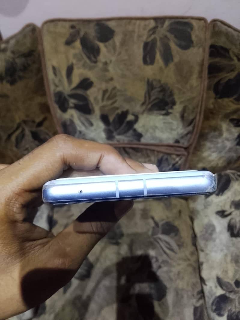 Google Pixel 7a 3