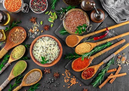 Cooking Maid Needed  - گھر میں کھانا پکانا ہے