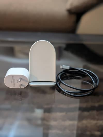 Google pixel stand (2nd gen)  with original Google pixel adapter 45w