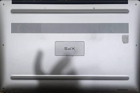 DELL XPS 15 7590