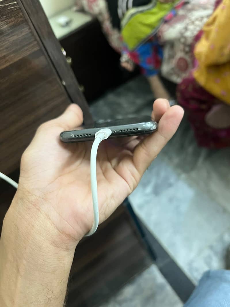 Apple iPhone 11 2