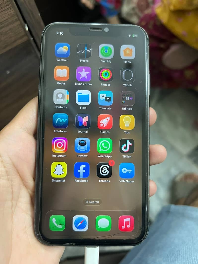Apple iPhone 11 3