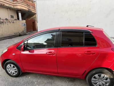 Toyota Vitz 2005