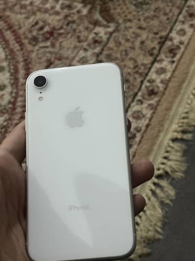 Apple iPhone XR