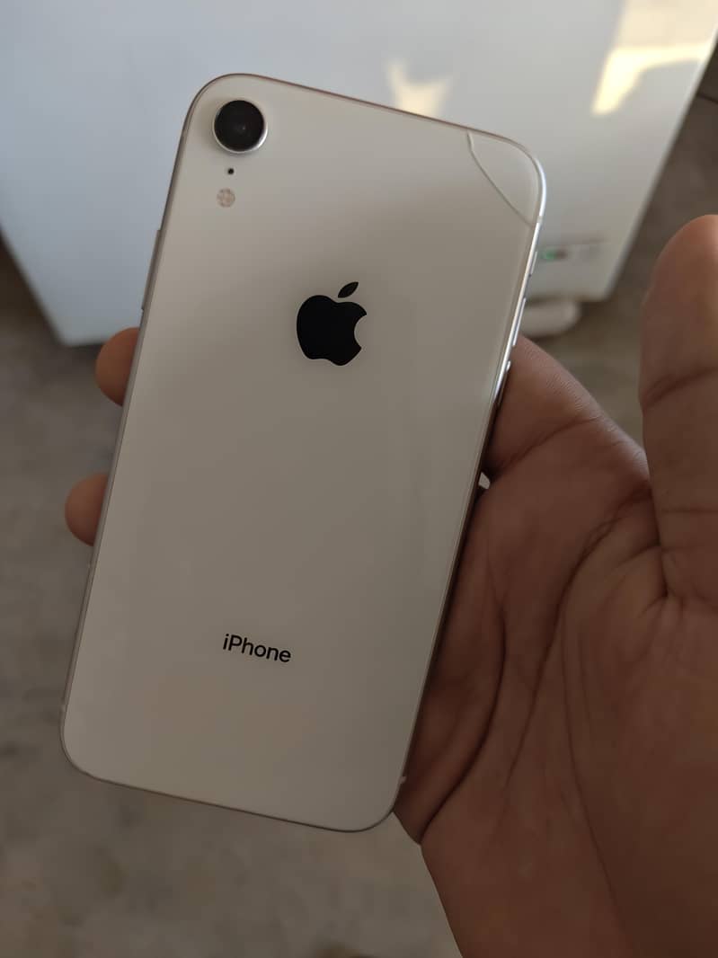iphone XR 5