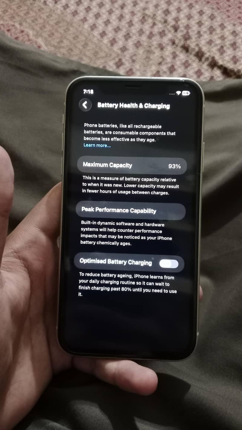 Apple iPhone 11 6
