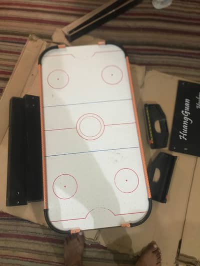 hockey table game