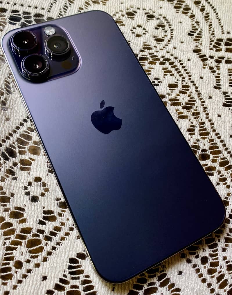 Apple iPhone 14 Pro Max 0
