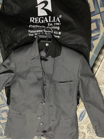 Men Regalia 3 Piece Suit Gray Color Original (bought it for 15000)
