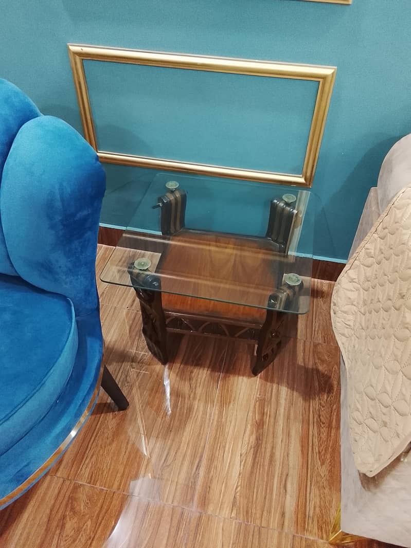 side ¢re tables 2