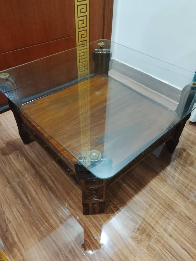 side ¢re tables 4