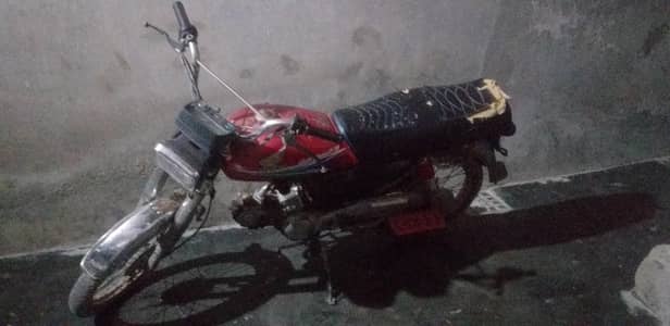 docmants ni ha sirf bike ha engine ok ha 2011 model unique bike ha ok