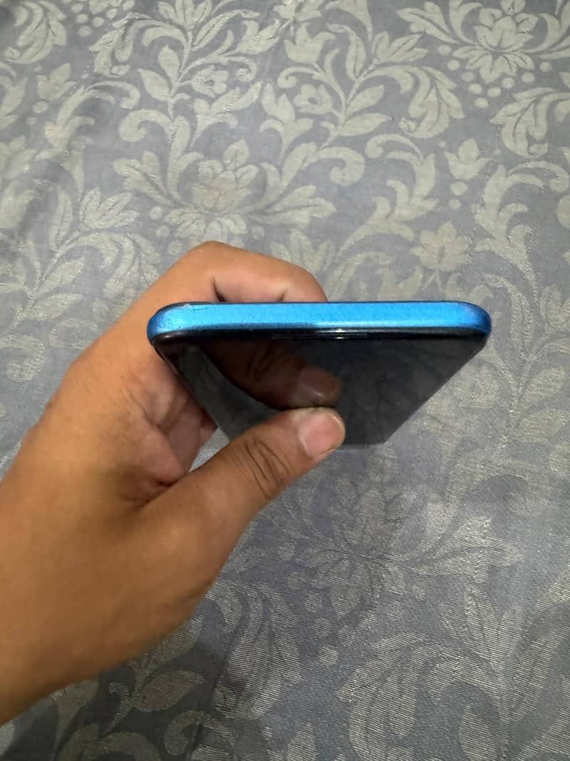 OPPO A54 0