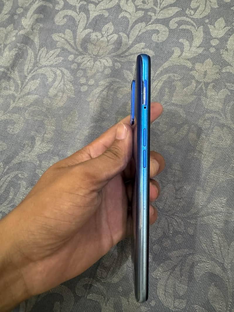 OPPO A54 6