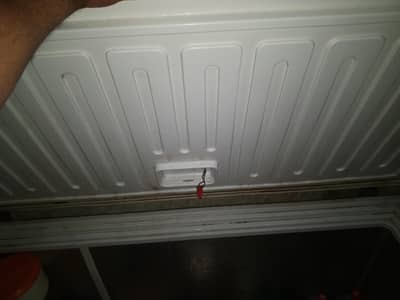 10 by 10 condition no repair 100% ok ha serious candidate contact me