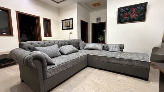 L shaped sofa for lounge