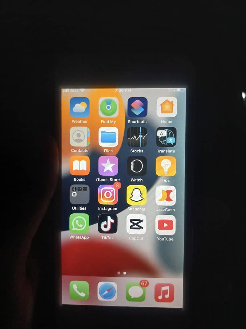 Apple iPhone 7 1