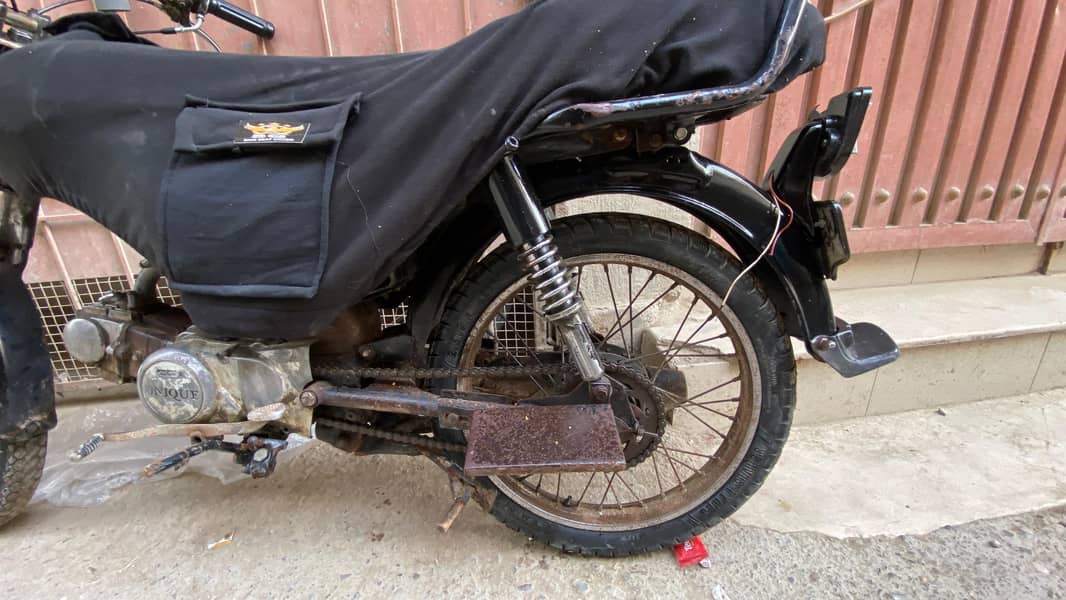 Unique 70 2009 Model – Complete Documents – Running Condition 3