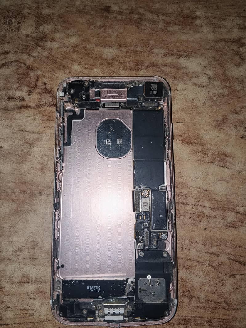 Apple iPhone 7 1