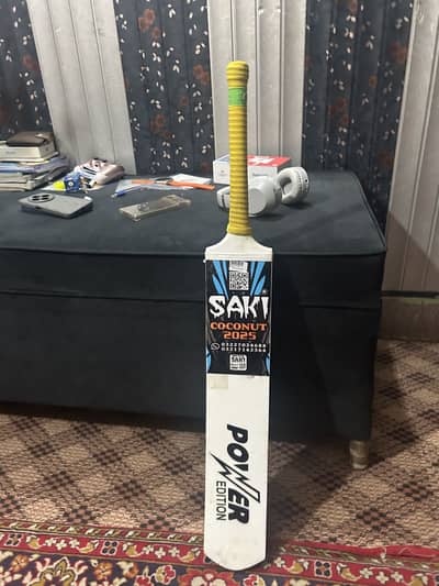 Saki bat