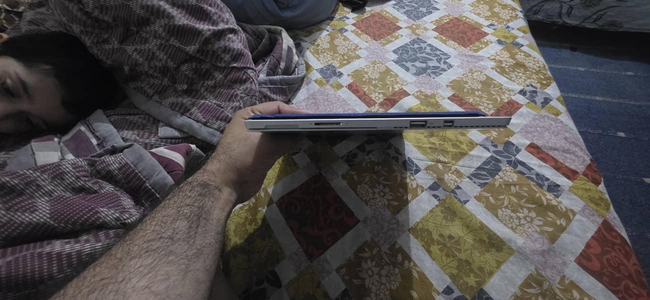 Microsoft Surface Pro 4 i5 6th Generation 6