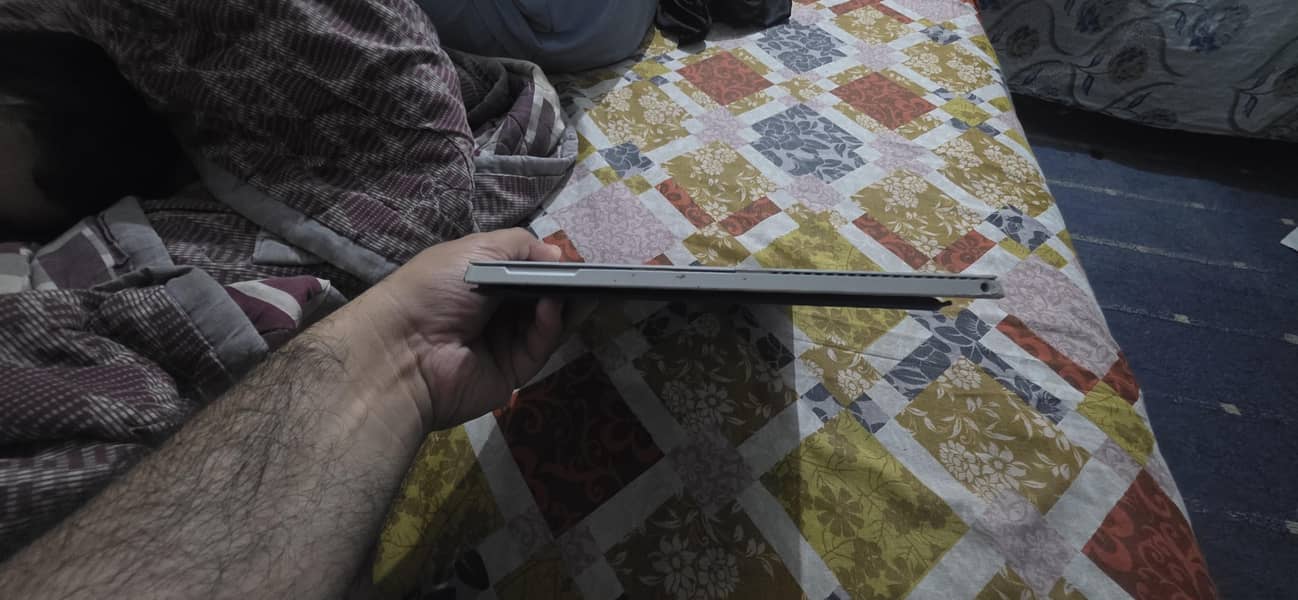 Microsoft Surface Pro 4 i5 6th Generation 7