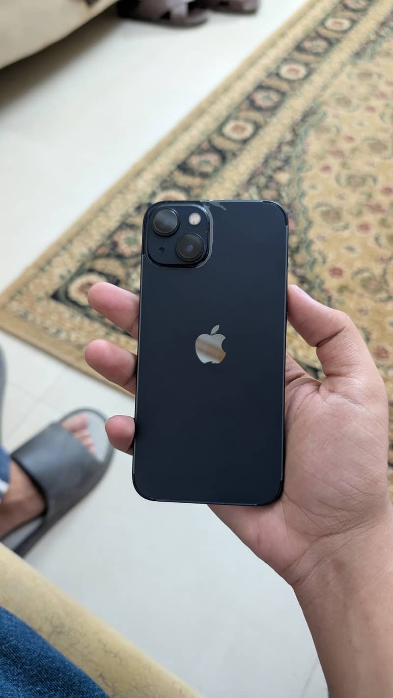 Apple iPhone 13 2